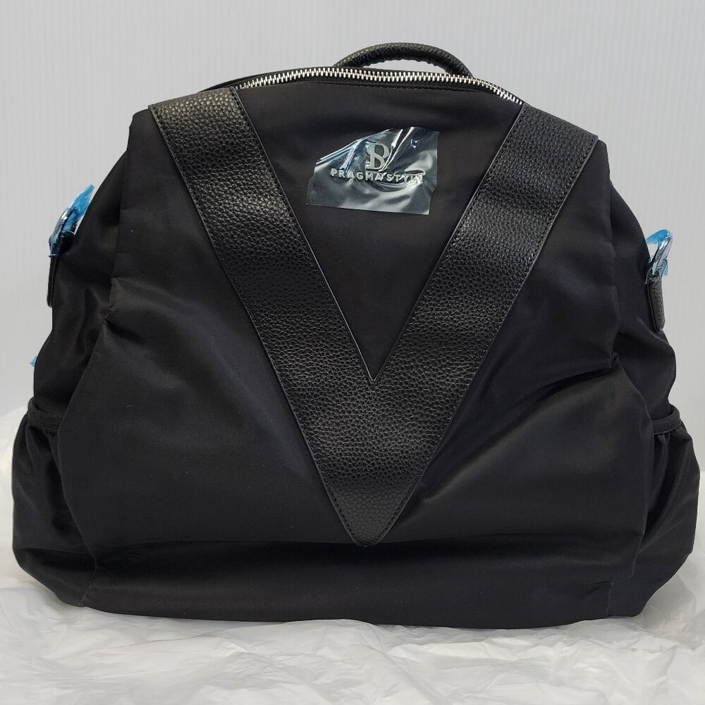 👜 NWT/NIB Pragma Style, V-Style, Vegan Leather Bag👜